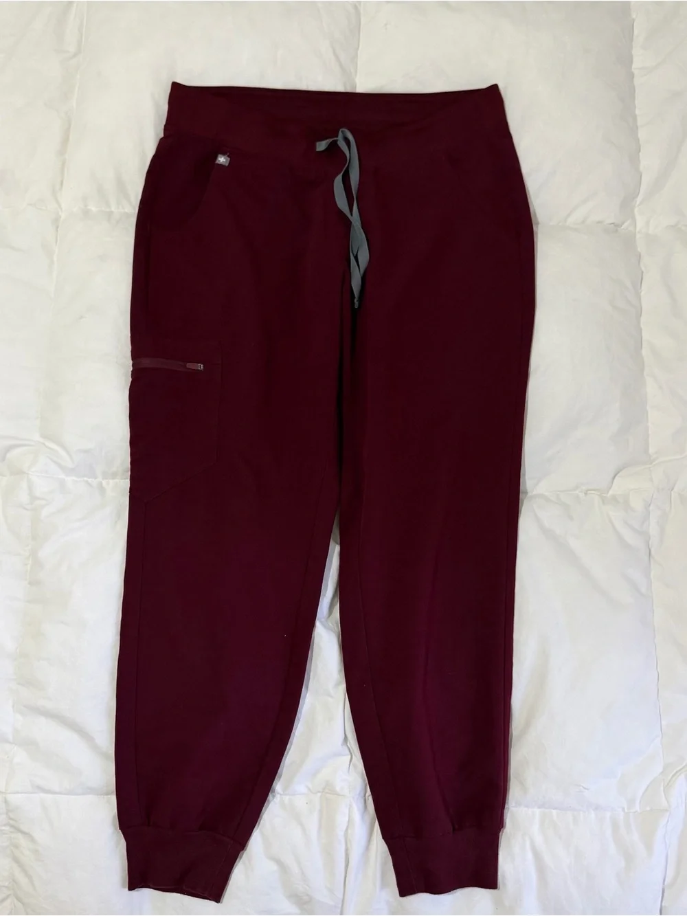 Figs Men's Maroon Jogger Sweatpants